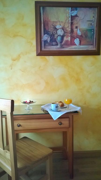 Aph Infanta Mercedes La Baneza Room photo